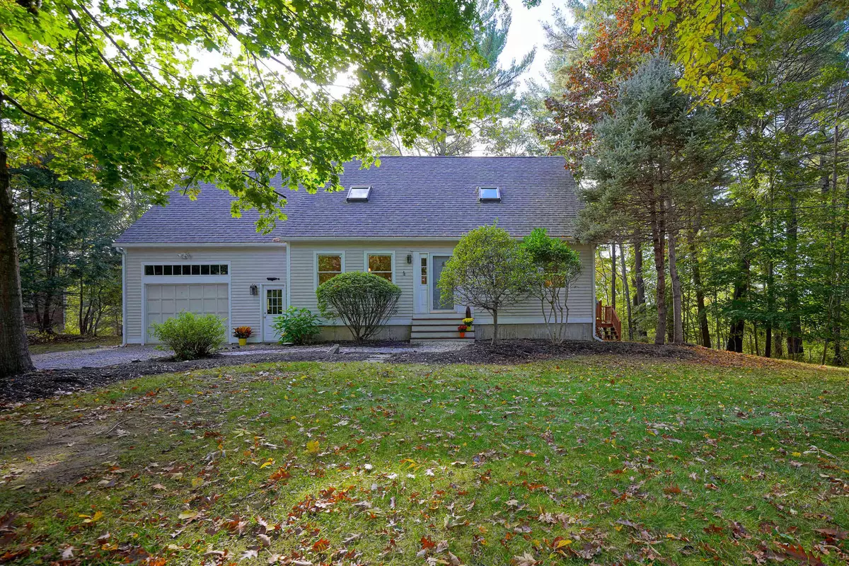 Kittery, ME 03905,7 Barters CRK