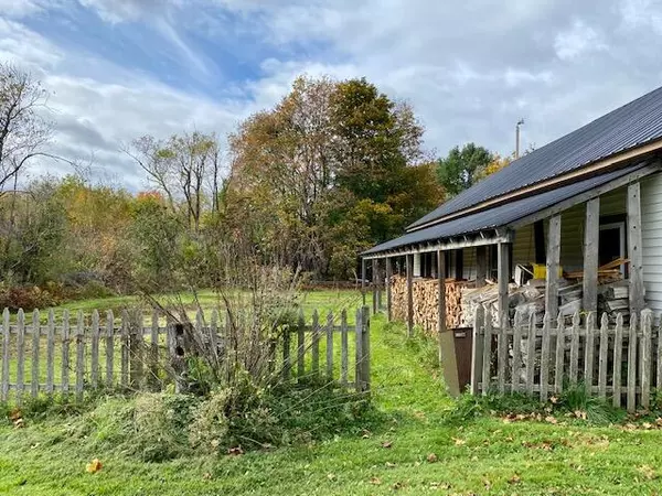 Orrington, ME 04474,845 River RD