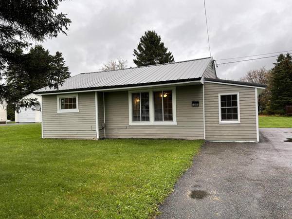 26 Lincoln ST, Presque Isle, ME 04769