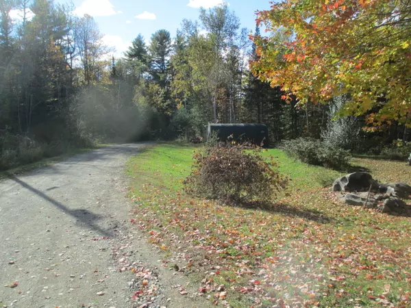 Searsmont, ME 04973,41 DYER CIRCLE CIR