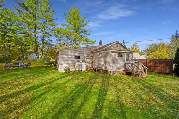 1378 Sokokis TRL, Waterboro, ME 04061