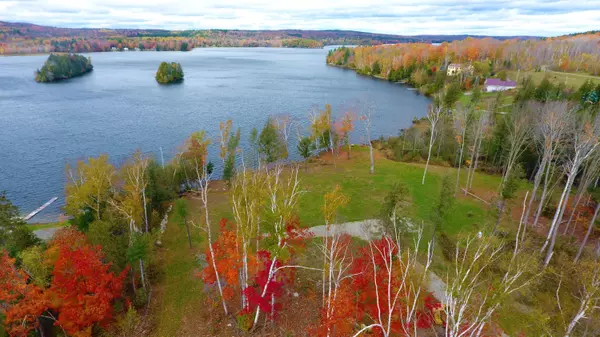 Saint Albans, ME 04971,53 Town Landing RD