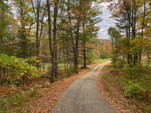 Hiram, ME 04041,598 S Hiram RD
