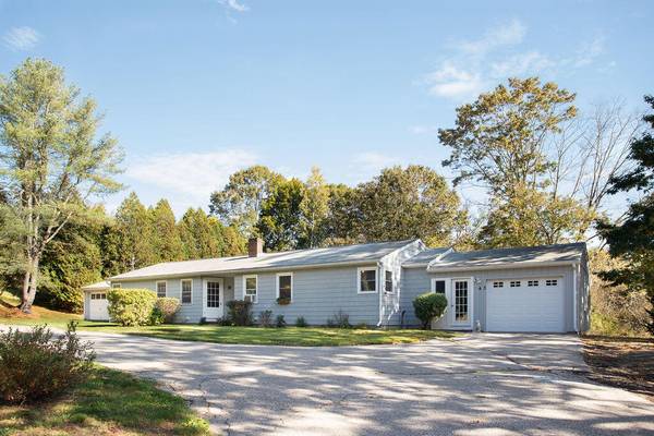 43 Cider Hill RD, York, ME 03909