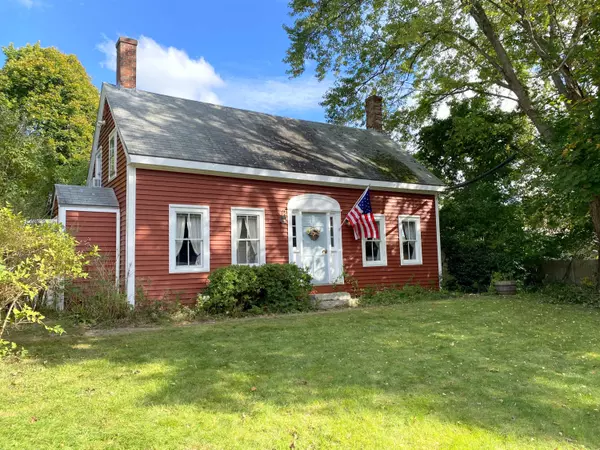 Kittery, ME 03904,51 Manson RD