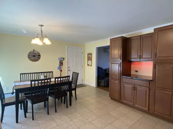 Hermon, ME 04401,15 Hunter DR #15