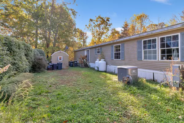 Kittery, ME 03904,34 Cedar DR