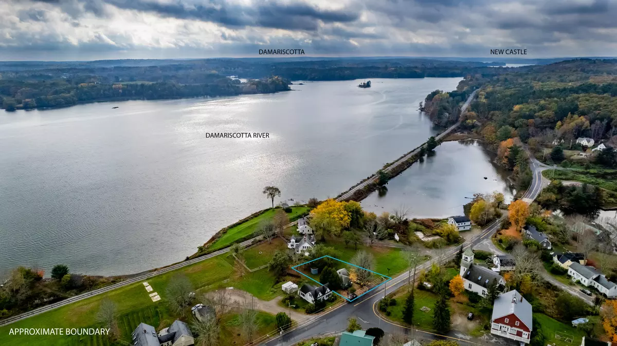 Nobleboro, ME 04555,370 Bayview RD