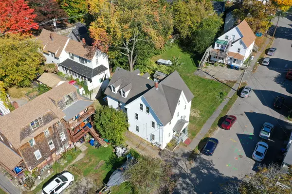 Westbrook, ME 04092,23 River ST