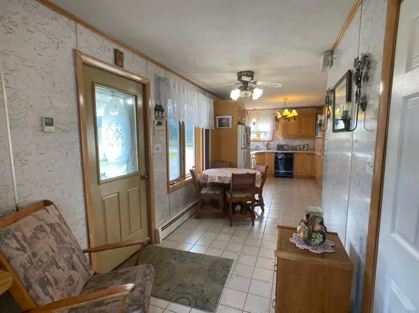 Madawaska, ME 04756,800 Main ST