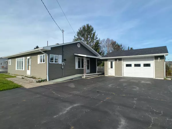 800 Main ST, Madawaska, ME 04756