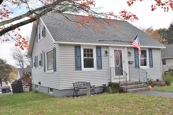 South Portland, ME 04106,21 Kirkland AVE