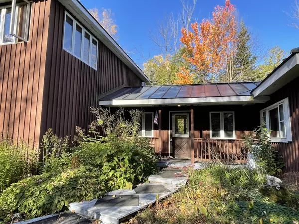 Glenburn, ME 04401,279 Cedar Breeze N N