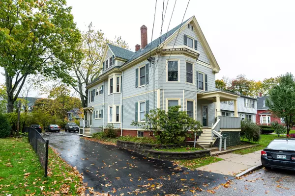 36 Irving ST, Portland, ME 04103