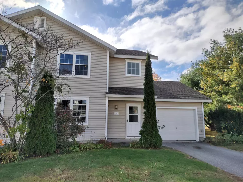 19 Forrestal DR #19, Brunswick, ME 04011