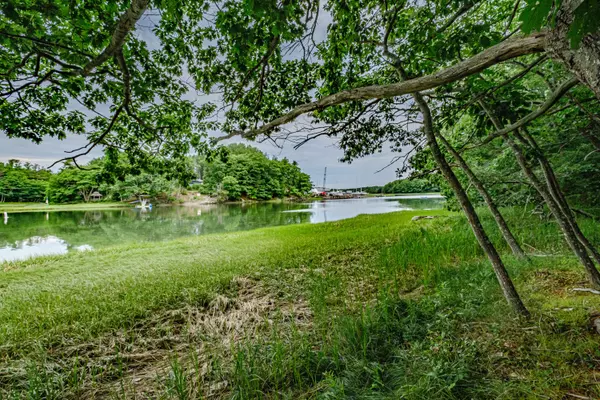 Freeport, ME 04032,50 River Rock LN