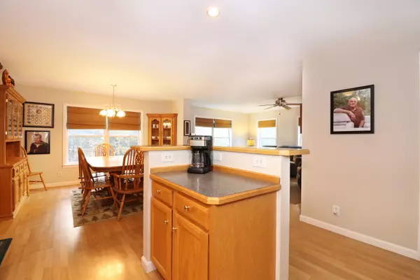 South Berwick, ME 03908,135 Belle Marsh RD