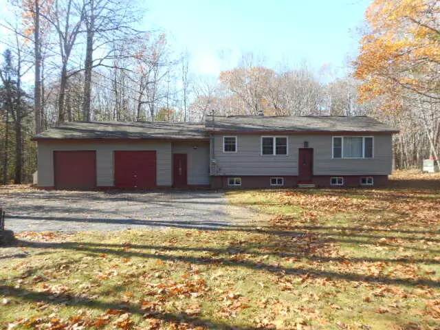 Passadumkeag, ME 04475,646 Main RD