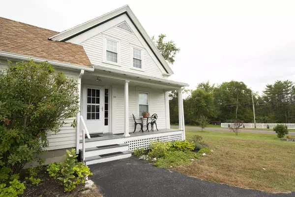 Lisbon, ME 04250,37 Farwell ST