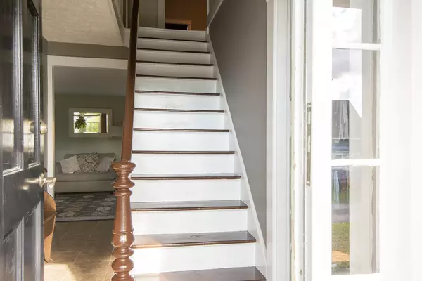 Lisbon, ME 04250,37 Farwell ST