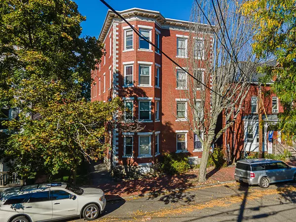 Portland, ME 04101,11-13 Grant ST