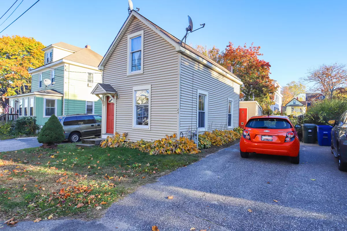 South Portland, ME 04106,24 Pearl ST