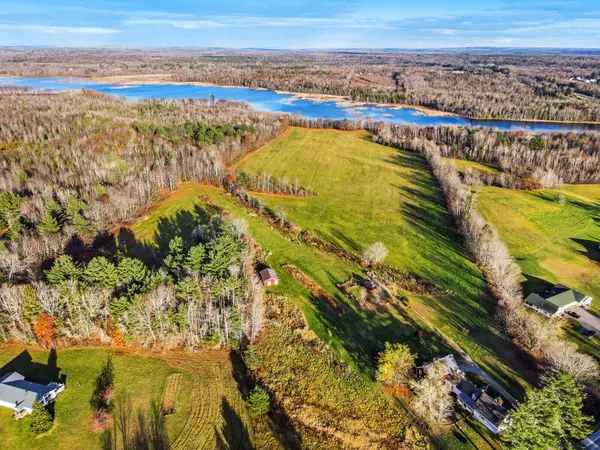 384 Ell Hill RD, Palmyra, ME 04965