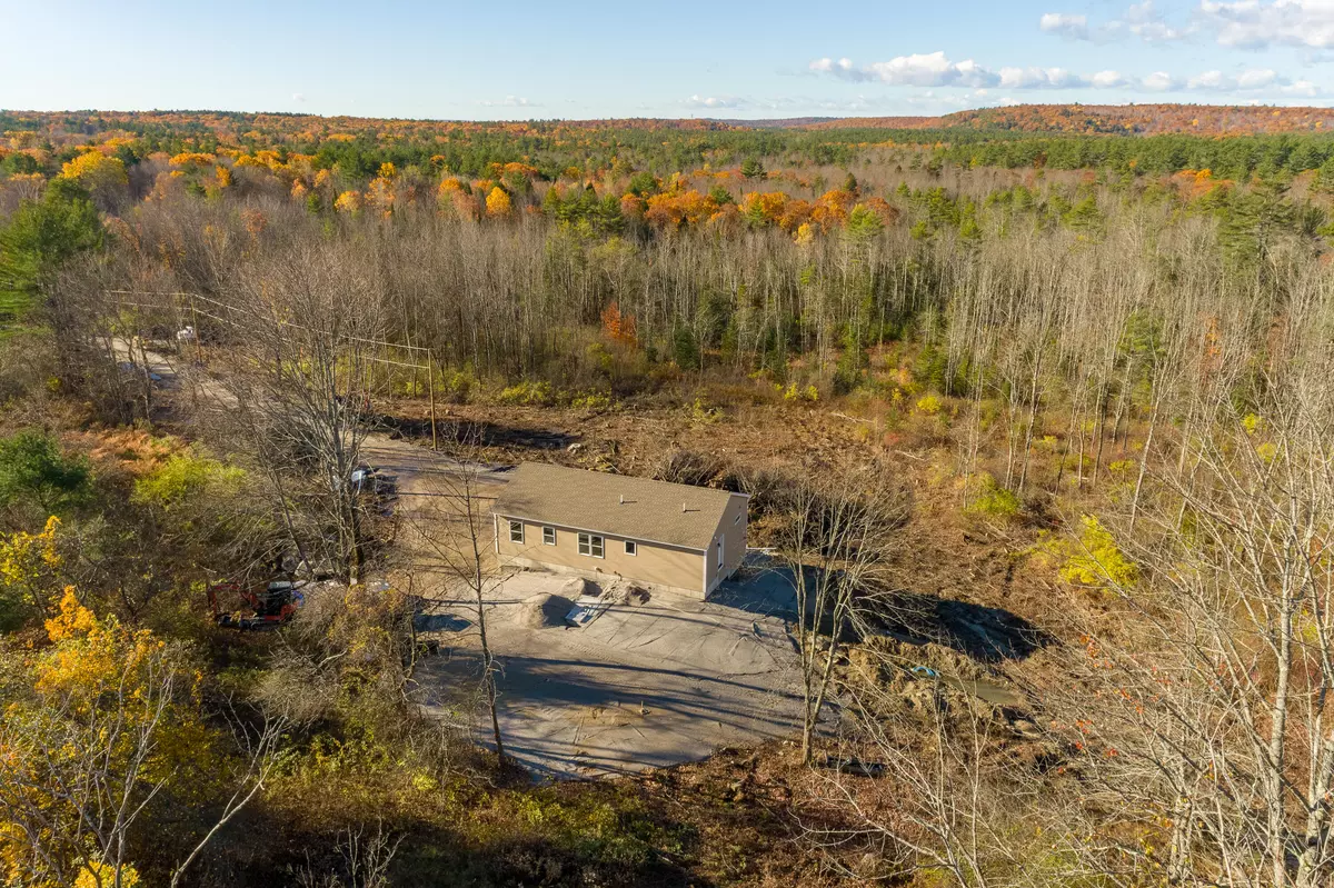 New Gloucester, ME 04260,14 Destiny's WAY