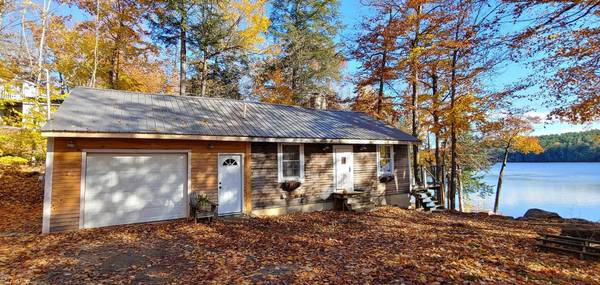 82 Maple Ridge RD, Monmouth, ME 04259