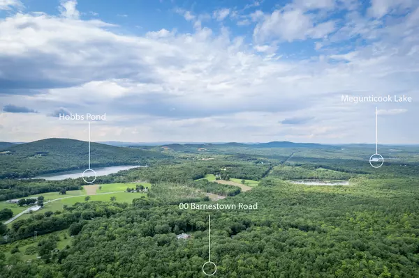 00 Barnestown RD, Hope, ME 04847