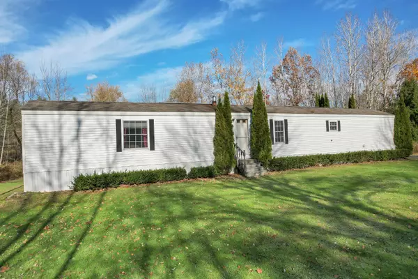 Warren, ME 04864,2250 Western RD