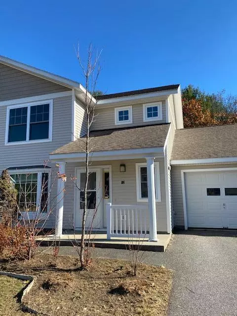 Brunswick, ME 04011,12 Chickadee CIR #12