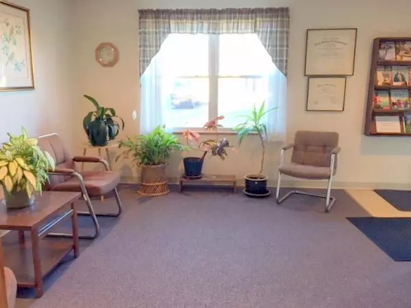 Oakland, ME 04963,15 Evergreen DR