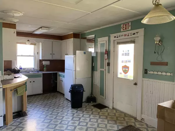 Waterville, ME 04901,3 Cool ST