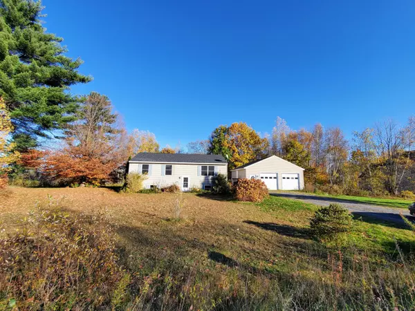 Sidney, ME 04330,50 Sunset RDG