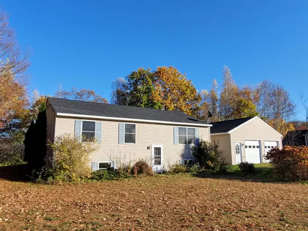 Sidney, ME 04330,50 Sunset RDG