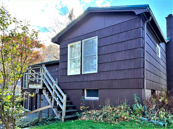 Orono, ME 04473,29 Sunrise TER