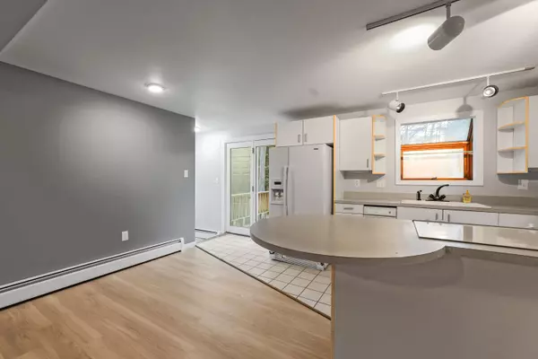 South Portland, ME 04106,157 Sandy Hill RD