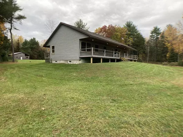 Newport, ME 04953,64 Abnaki DR