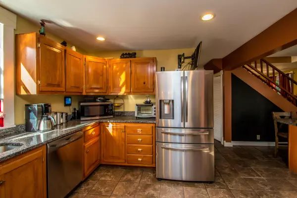 Hiram, ME 04041,372 Notch RD