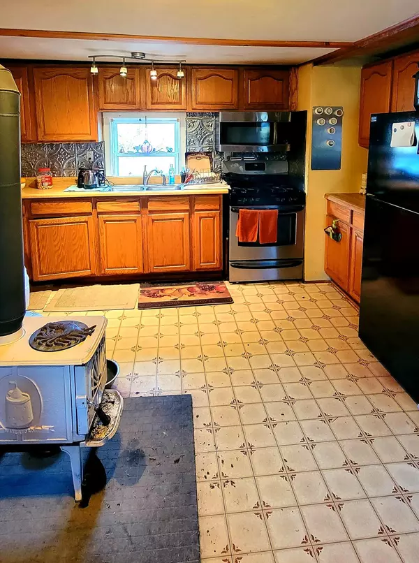 Woodstock, ME 04219,14 Old County RD