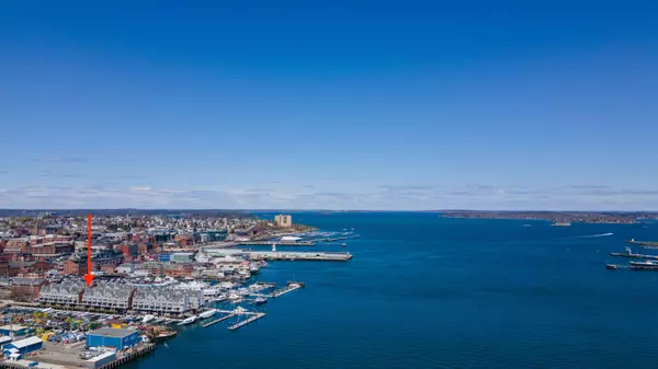 Portland, ME 04101,512 Chandlers Wharf #512