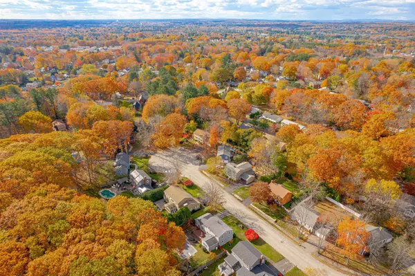 Portland, ME 04103,44 Wendy WAY