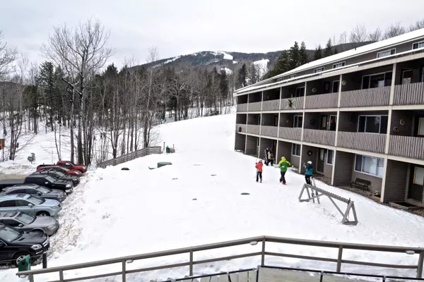 8 Fall Line DR #S214, Newry, ME 04261