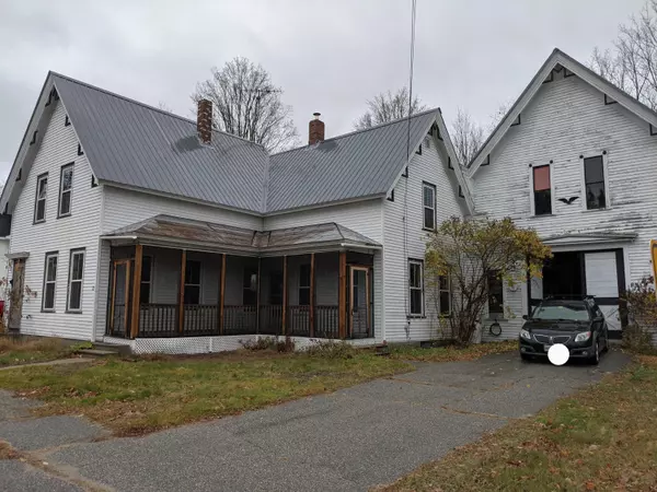 11 School ST, Porter, ME 04068