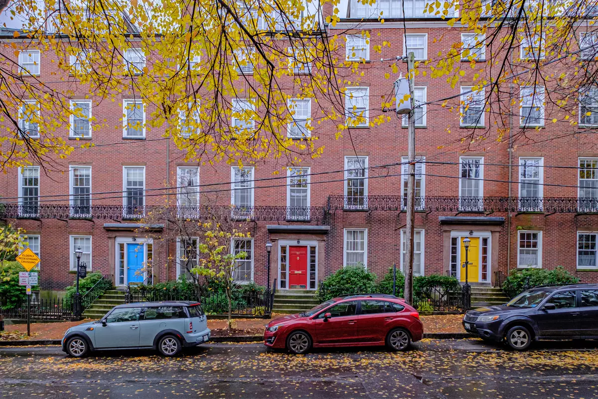 Portland, ME 04101,90 Park ST #20