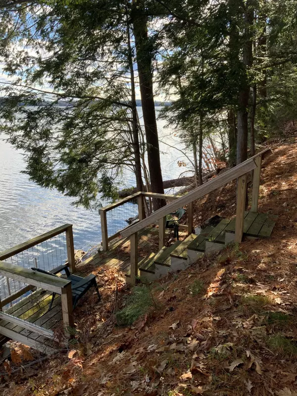 Vassalboro, ME 04989,78 Three Mile Pond RD