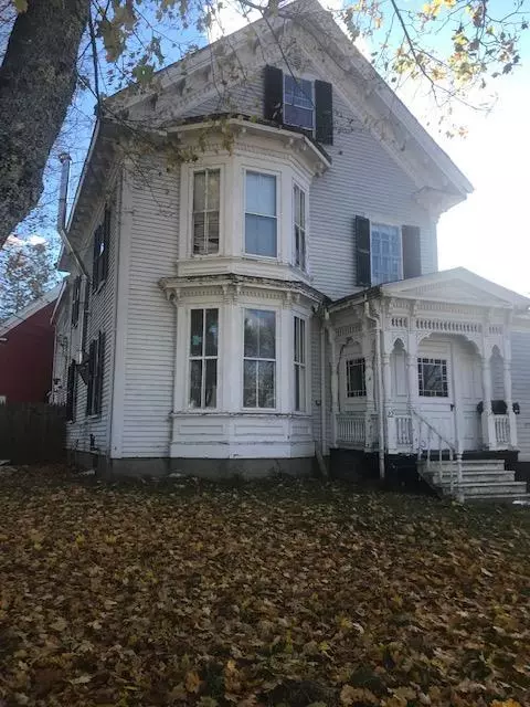 22 North Street, Machias, ME 04654