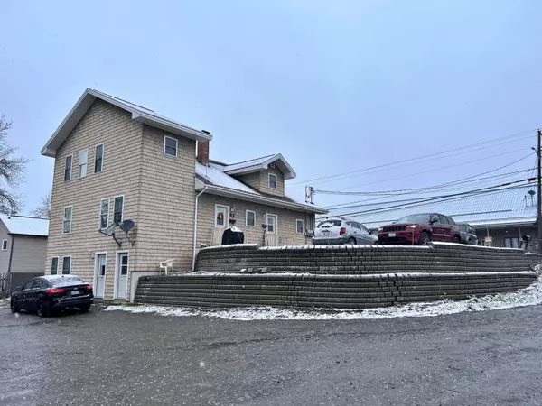 Fort Kent, ME 04743,23 Market ST