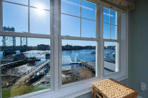 9 Badgers IS W #5, Kittery, ME 03904